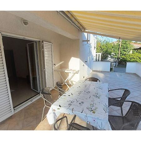 Apartments & Room Masa Starigrad Paklenica Bagian luar foto
