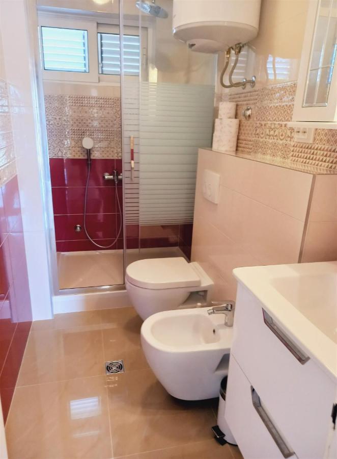 Apartments & Room Masa Starigrad Paklenica Bagian luar foto
