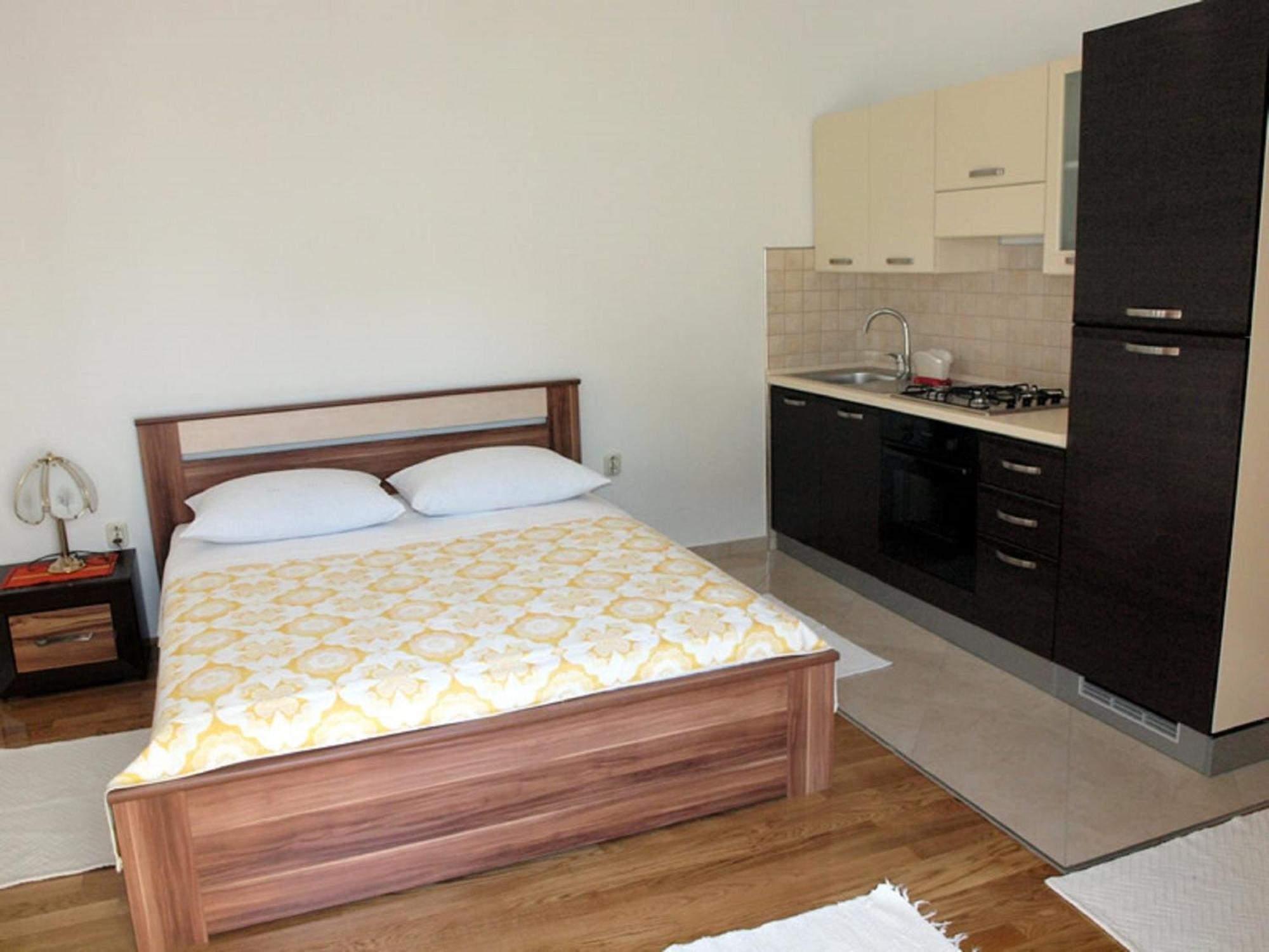 Apartments & Room Masa Starigrad Paklenica Ruang foto