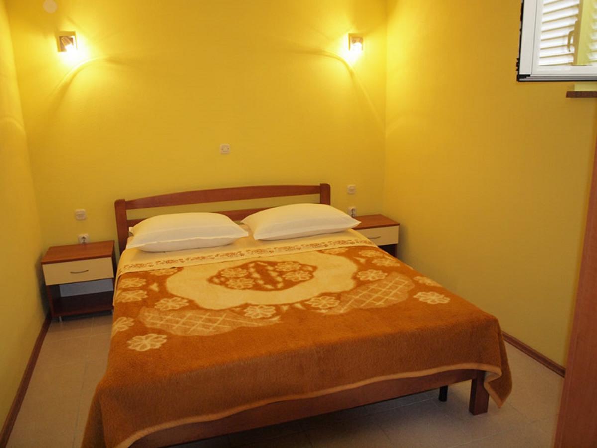 Apartments & Room Masa Starigrad Paklenica Bagian luar foto