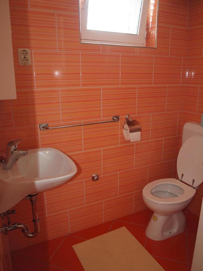 Apartments & Room Masa Starigrad Paklenica Ruang foto